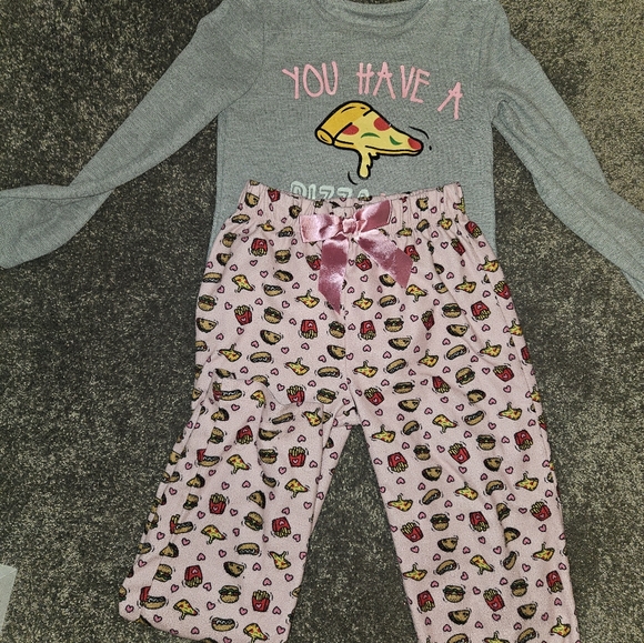 Girls Size 7 pj bundle - Picture 5 of 7